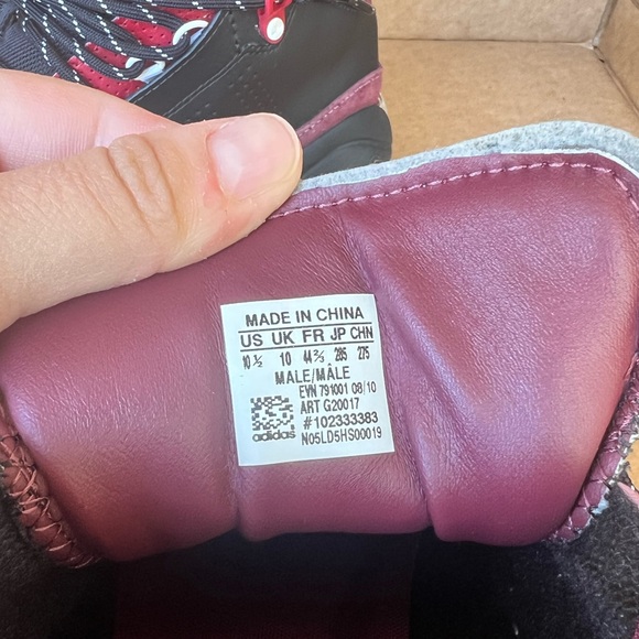 Men’s Adidas Size 10.5 - Picture 3 of 5